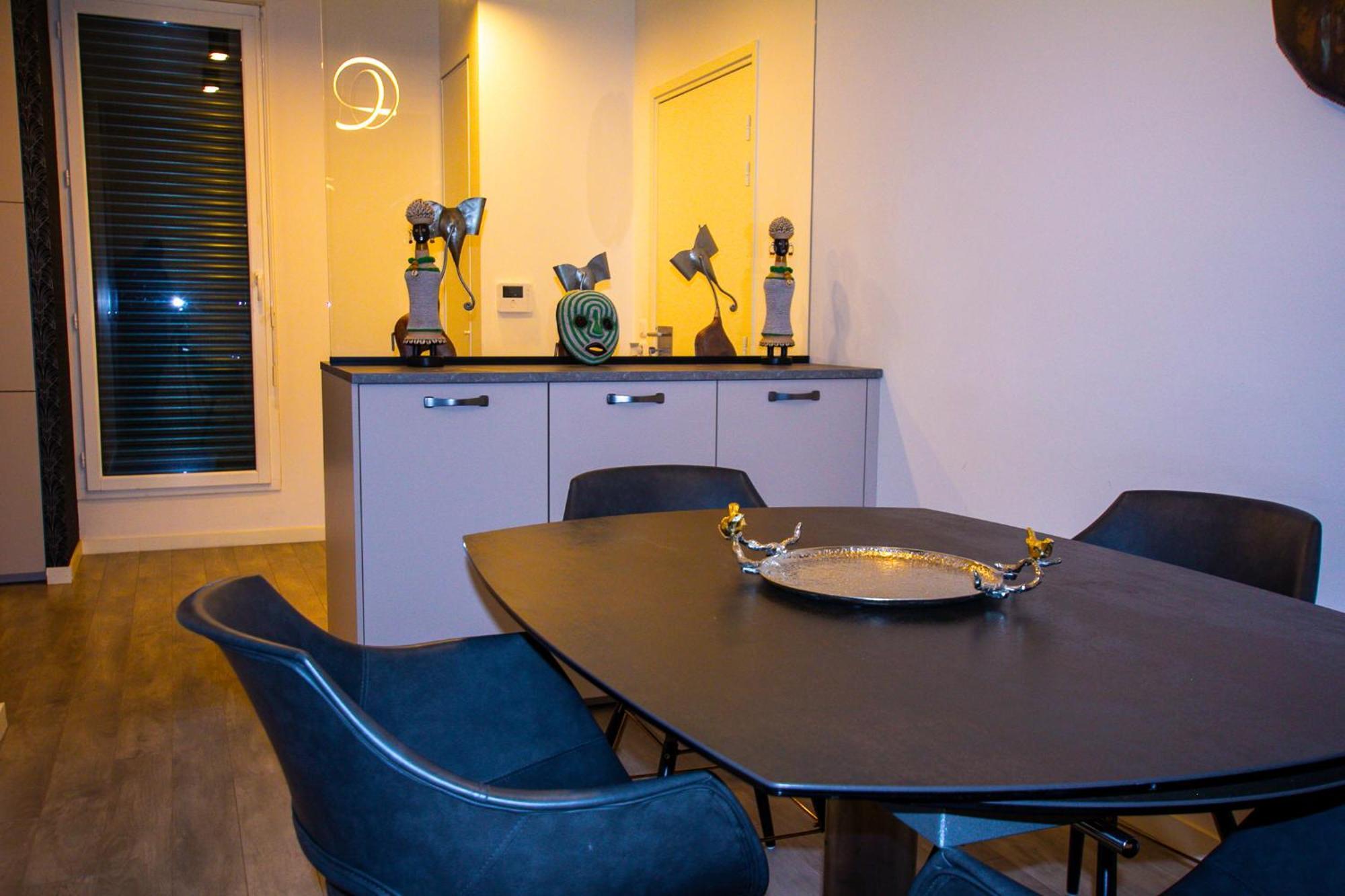 Skyview Luxury Appartement A 몽테브랭 외부 사진